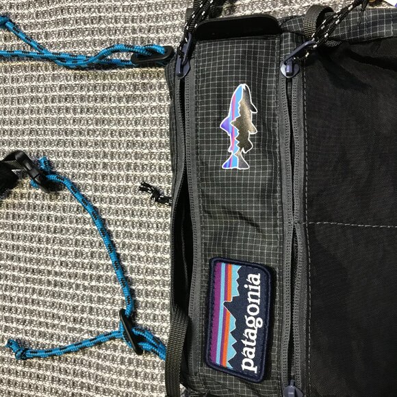 Patagonia Wader Work Station Crossbody Bag - Picture 4 of 6